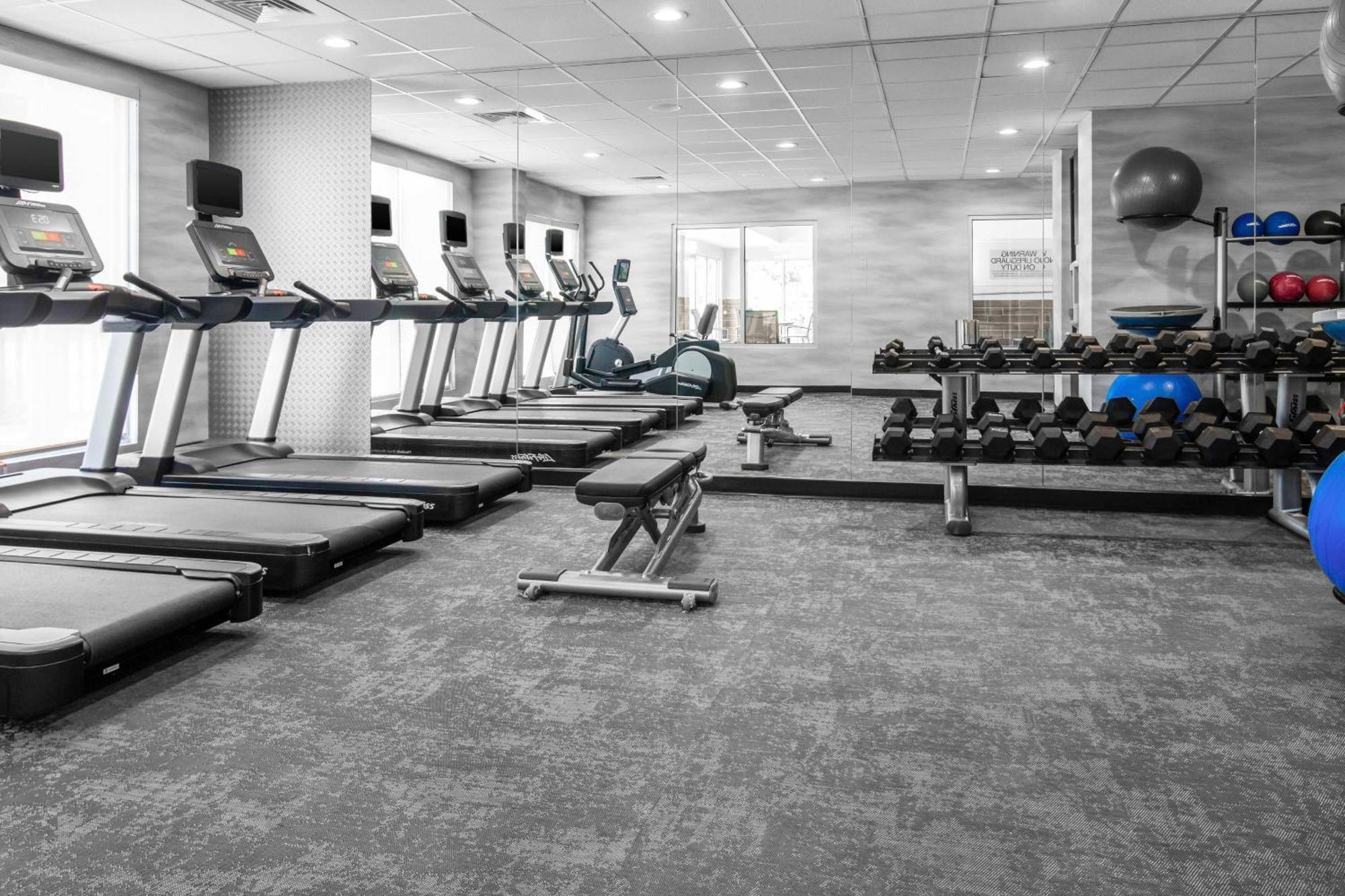 Fairfield Inn & Suites Рокі-Маунт Екстер'єр фото