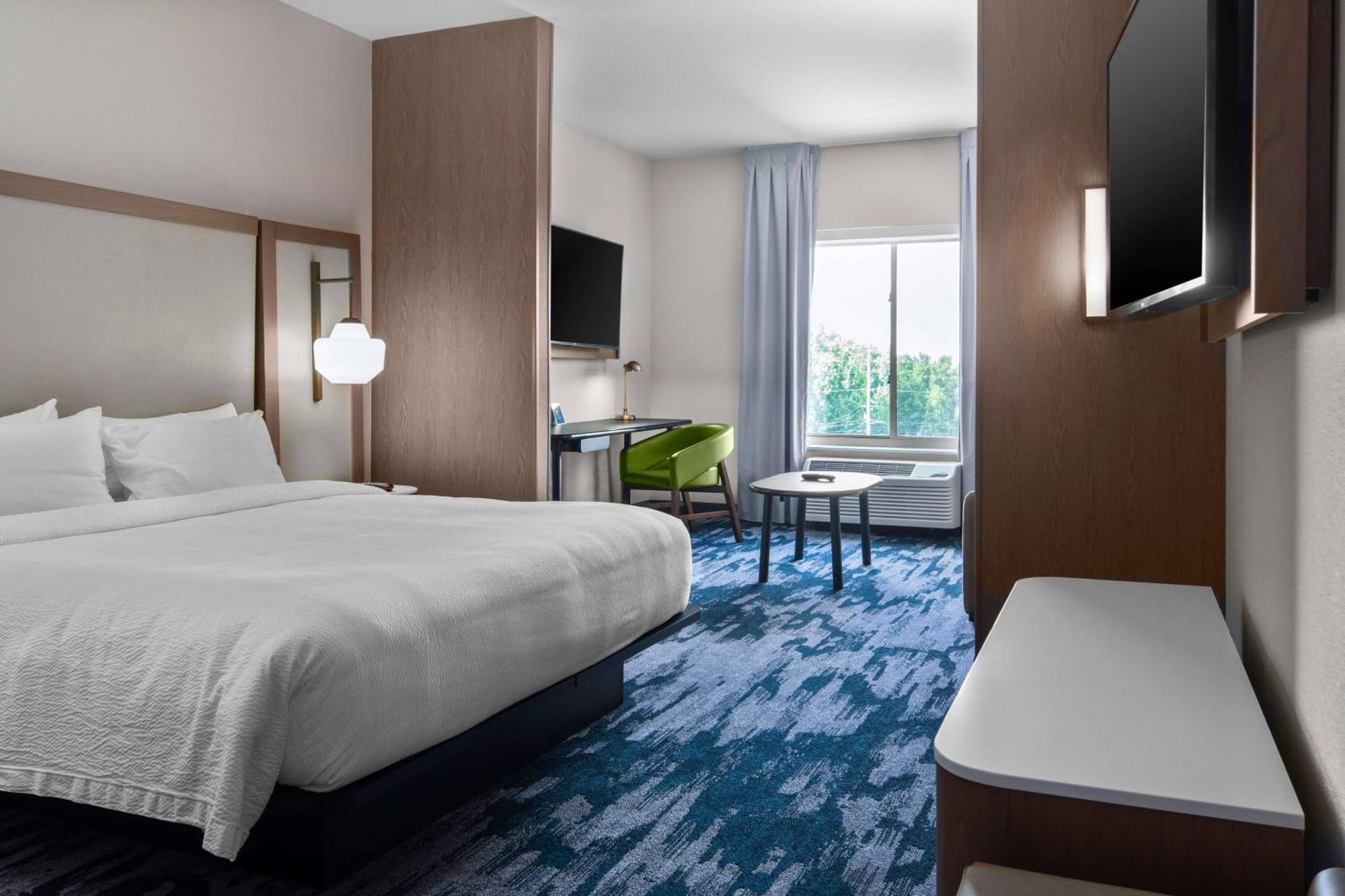 Fairfield Inn & Suites Рокі-Маунт Екстер'єр фото